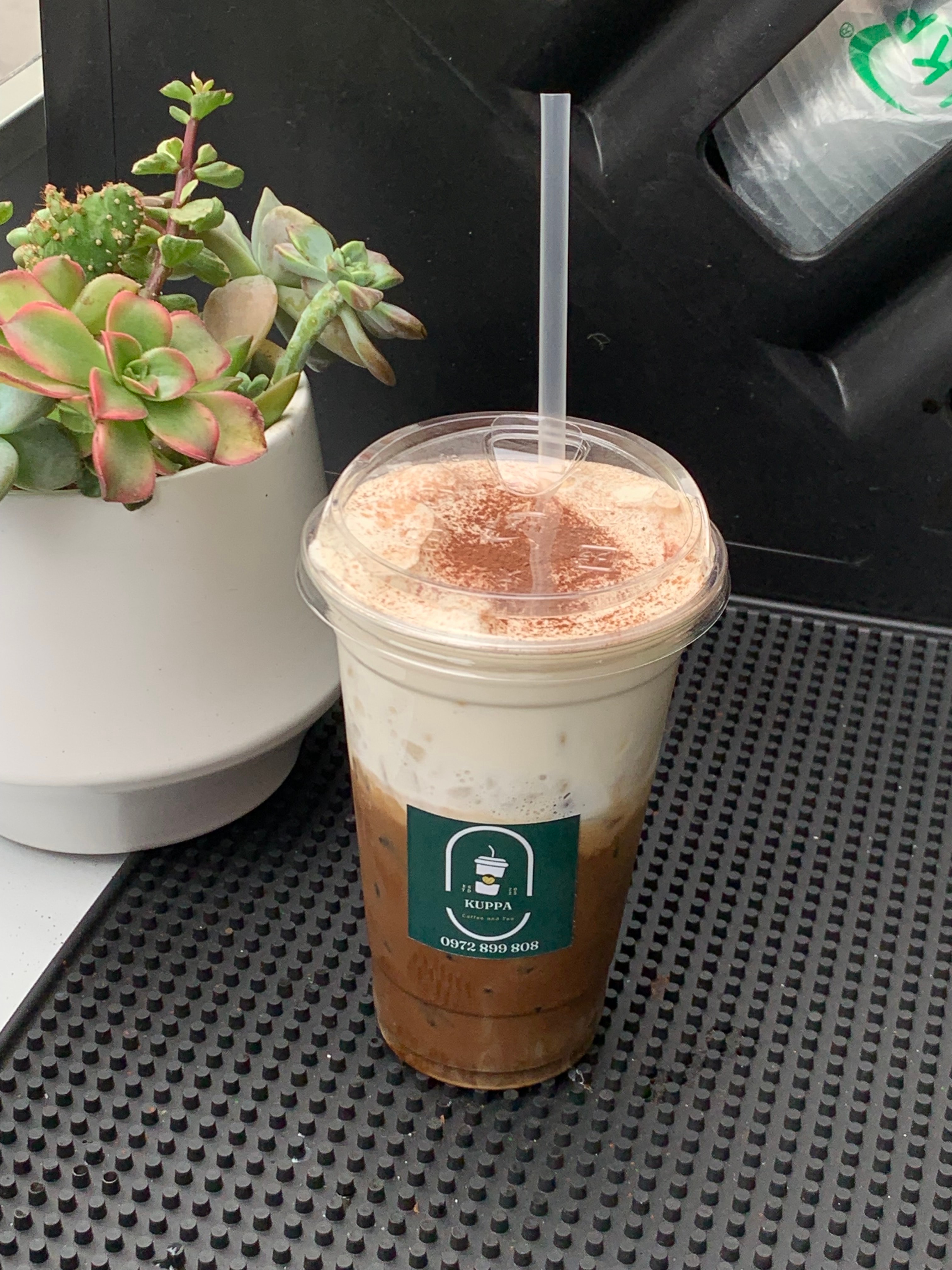 Hình ảnh Cafe muối size lớn 500ml - cà phê kem muối