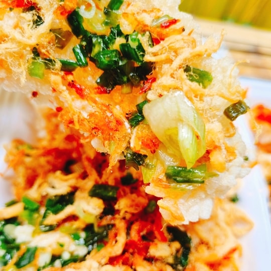 Hình ảnh Cơm Cháy Ruốc Dầu Hành 