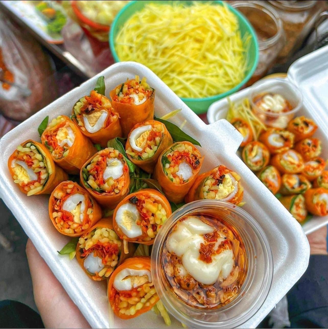 Hình ảnh Bánh tráng cuộn đỏ 