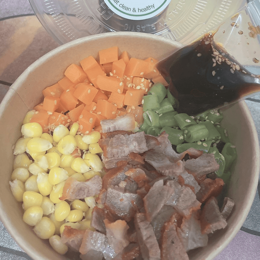 Hình ảnh Cơm Trộn Xá xíu
