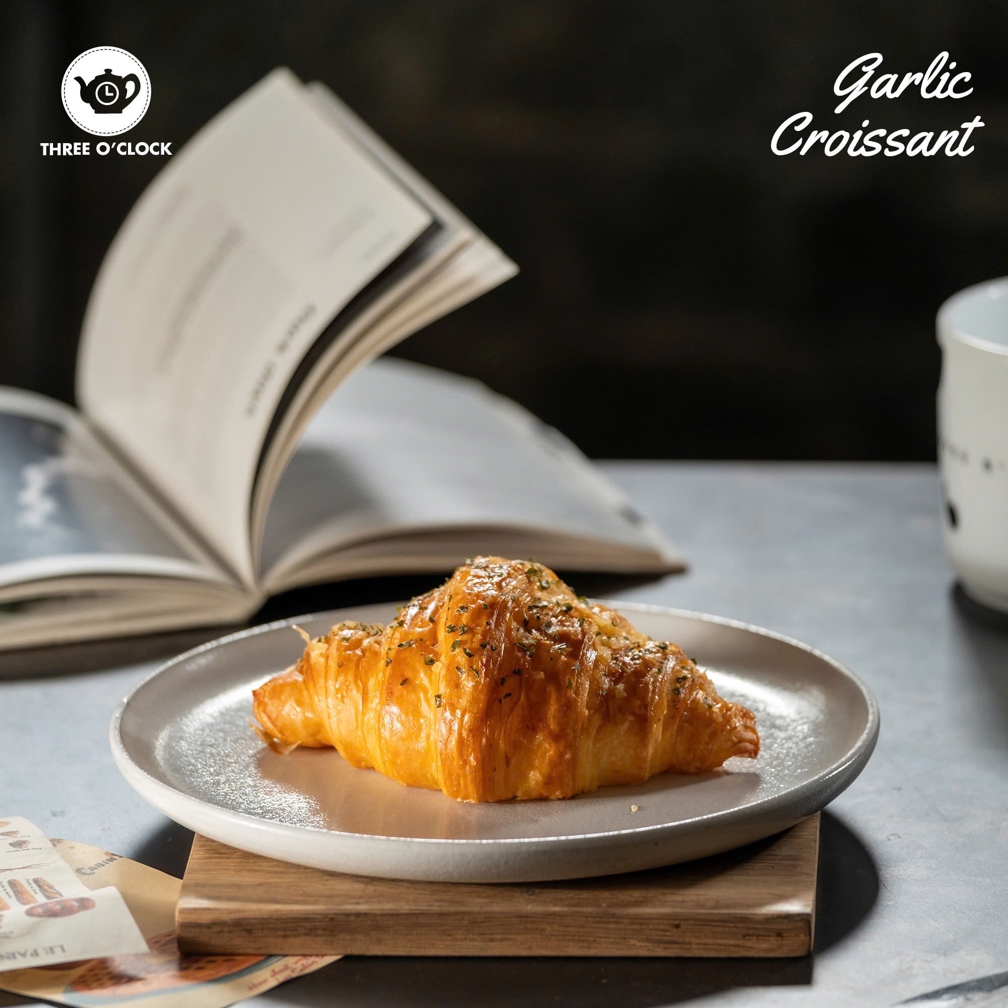 Hình ảnh Garlic Croissant
