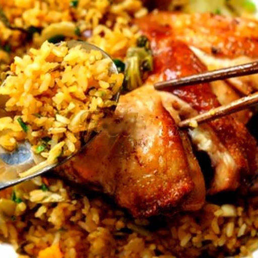 Hình ảnh Cơm gà xối mỡ