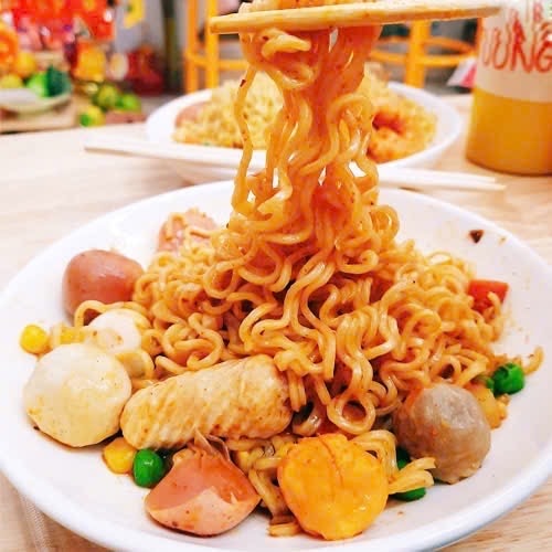 Hình ảnh mỳ trộn đặc biệt