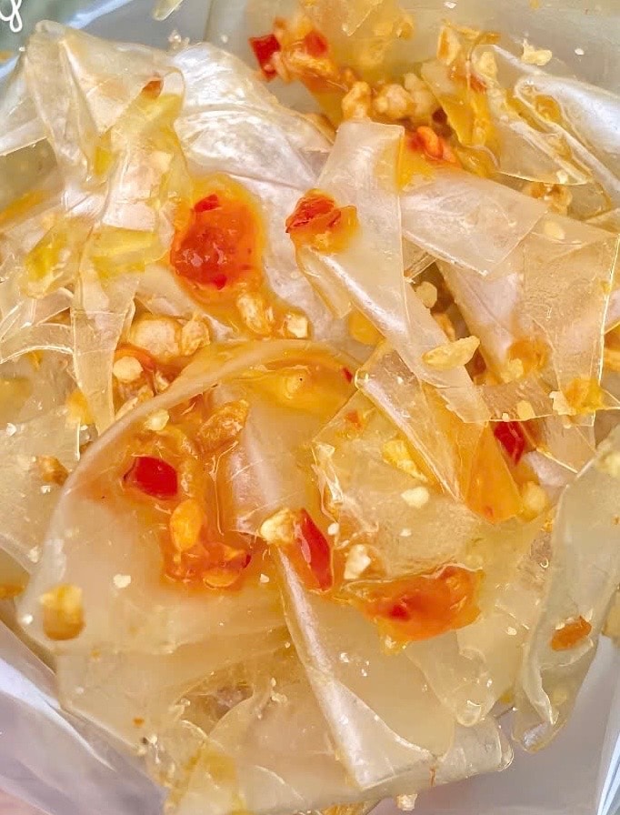 Hình ảnh Bánh tráng ớt rim tỏi phi/hành phi