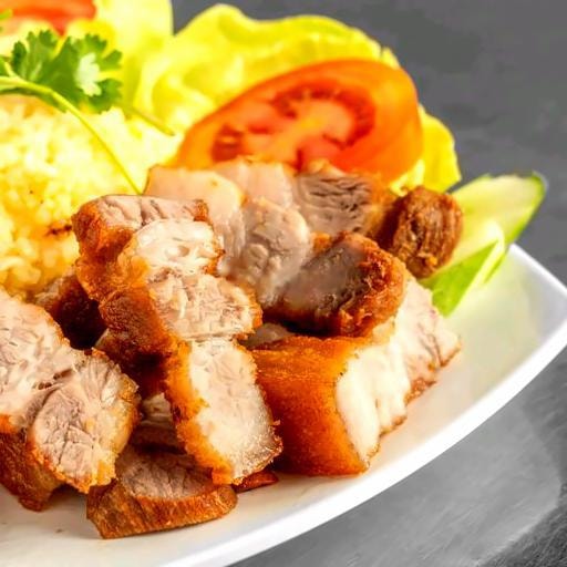 Hình ảnh Cơm ba rọi chiên giòn sốt mắm tỏi