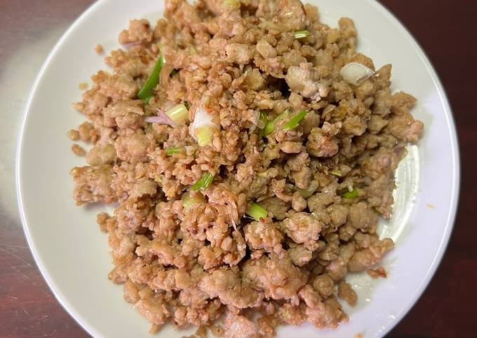 Hình ảnh thêm thịt băm