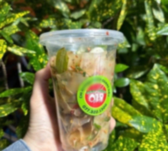 Hình ảnh Bánh tráng trộn ớt rim