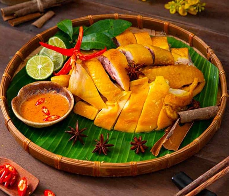 Hình ảnh Gà Ủ Muối Hoa Tiêu Nửa Con - TẶNG KÈM SỐT CHẤM