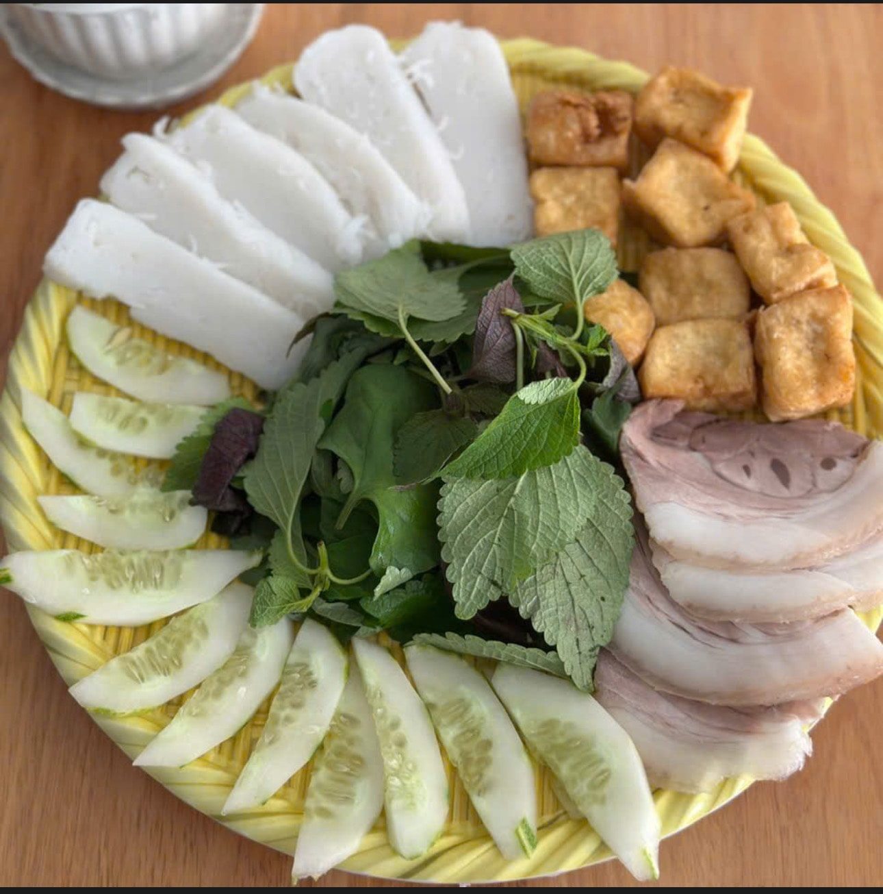 Hình ảnh Bún Đậu Thịt + Tặng 1 phần bún