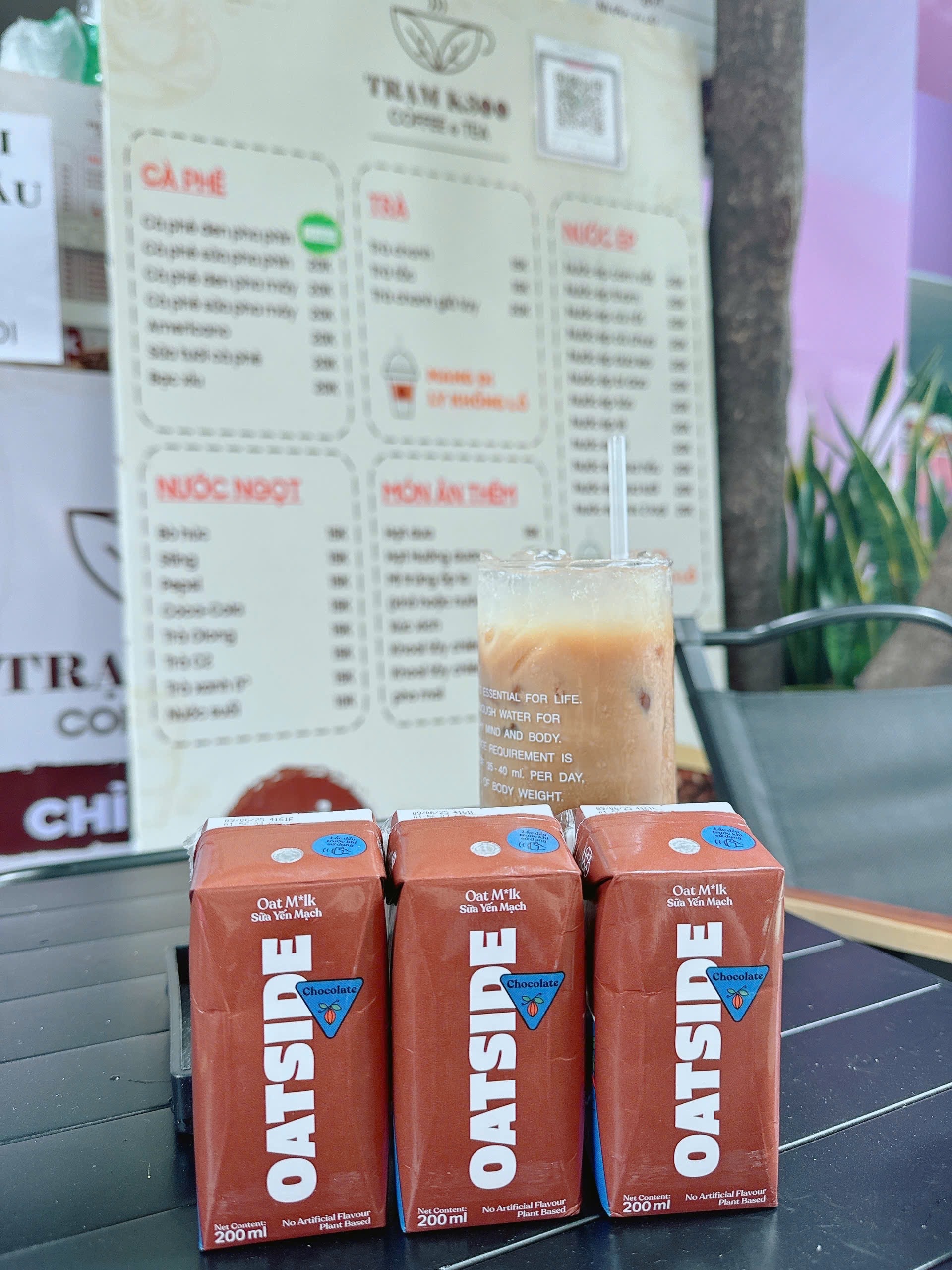 Hình ảnh Cà phê sữa YẾN MẠCH Chocola khổng lồ