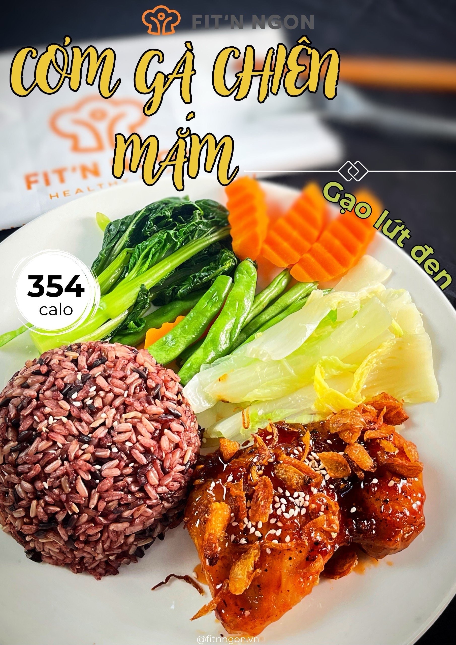 Hình ảnh Cơm Gà Gạo Lứt Chiên Mắm