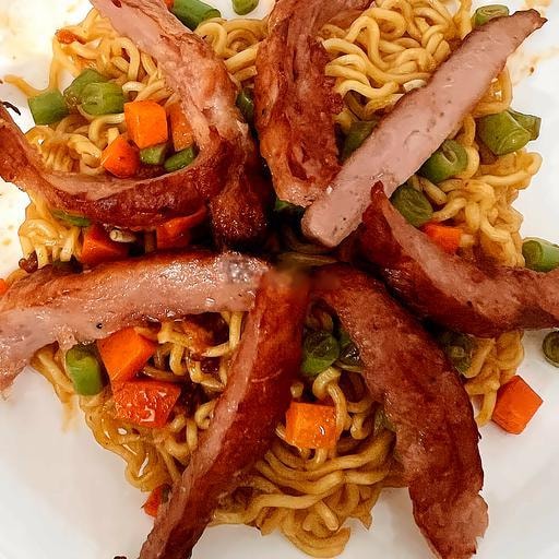 Hình ảnh Mì Trộn Rau Củ - Cá - Bò Viên - Nem Nướng Nha Trang