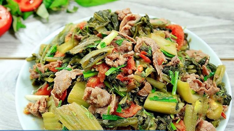 Hình ảnh cơm dưa xào bò 