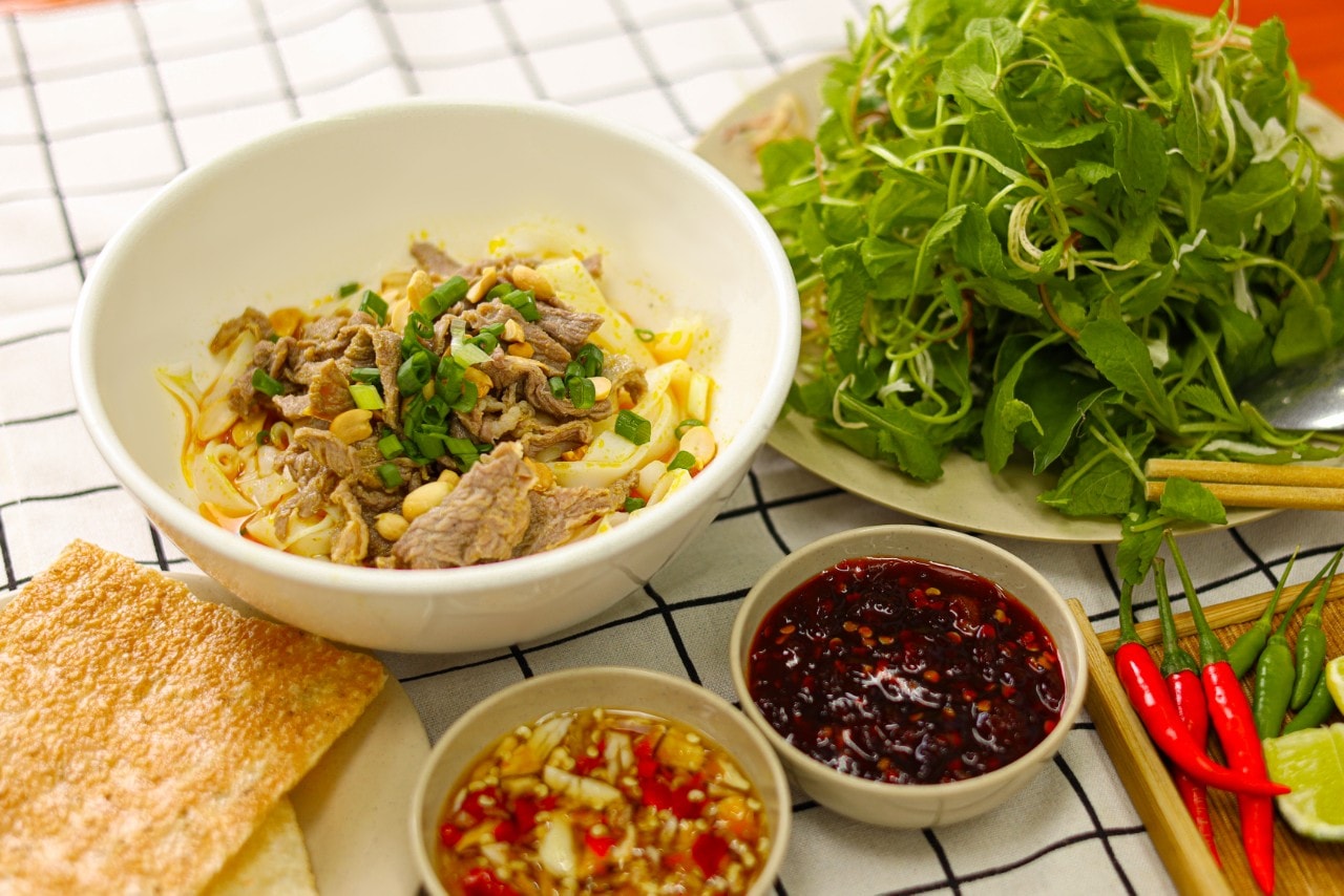 Hình ảnh Mì quảng bắp bò