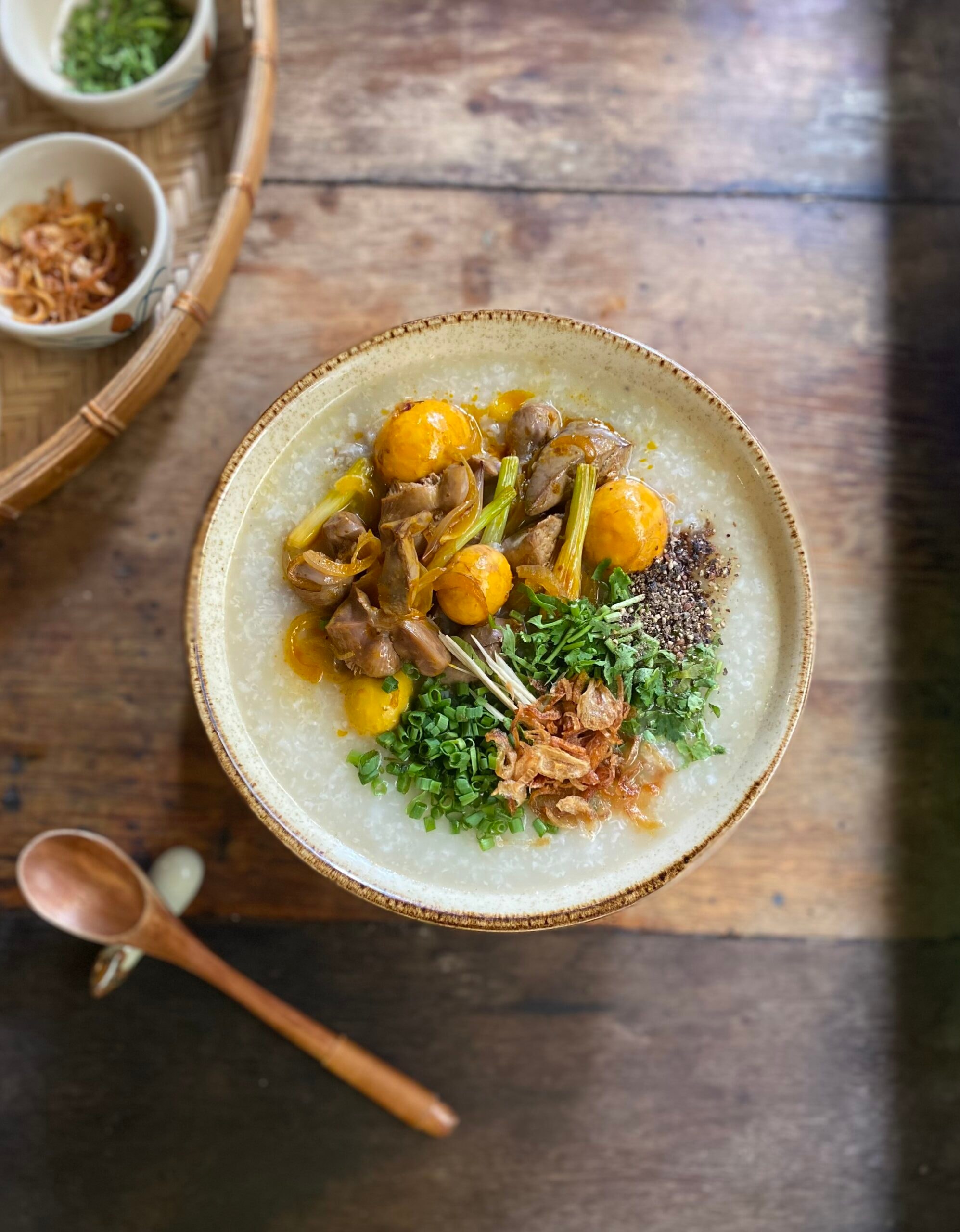 Hình ảnh cháo gà+ trứng non