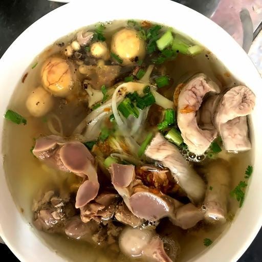 Hình ảnh Phở lòng gà trứng non dạ trường