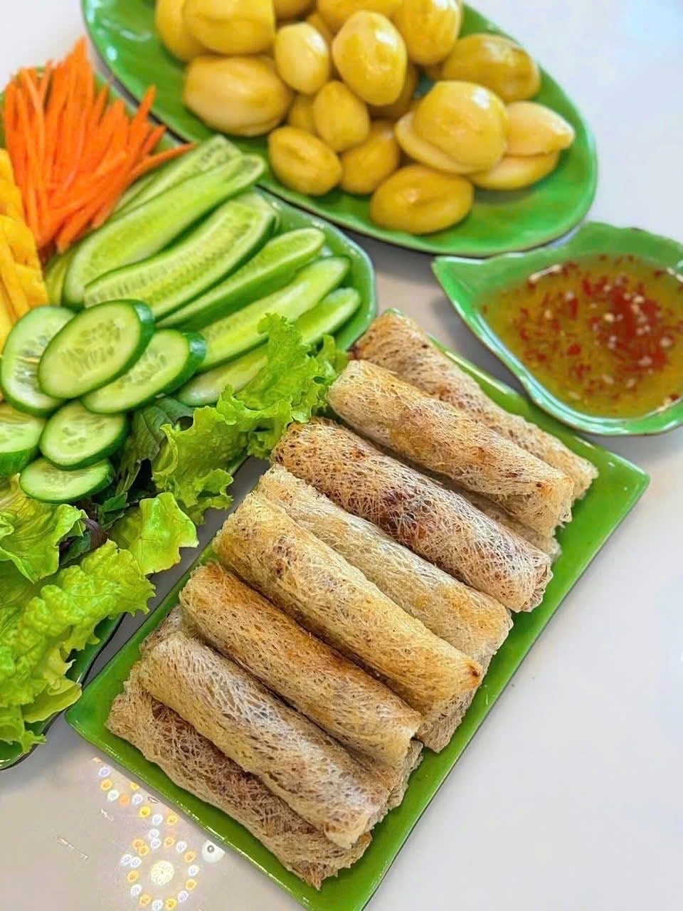 Hình ảnh nem rế thịt heo 5c