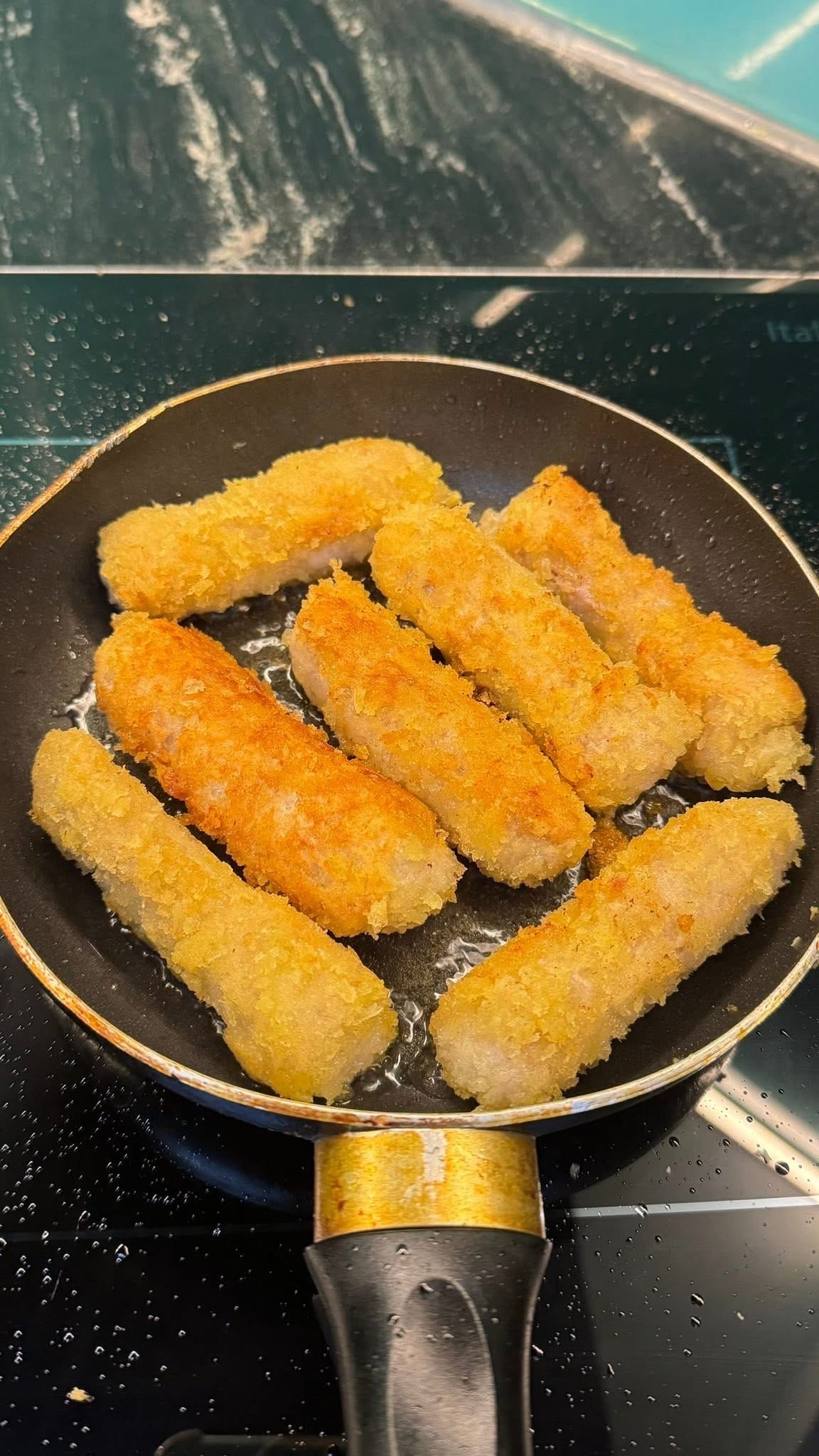 Hình ảnh 5 nem chua rán