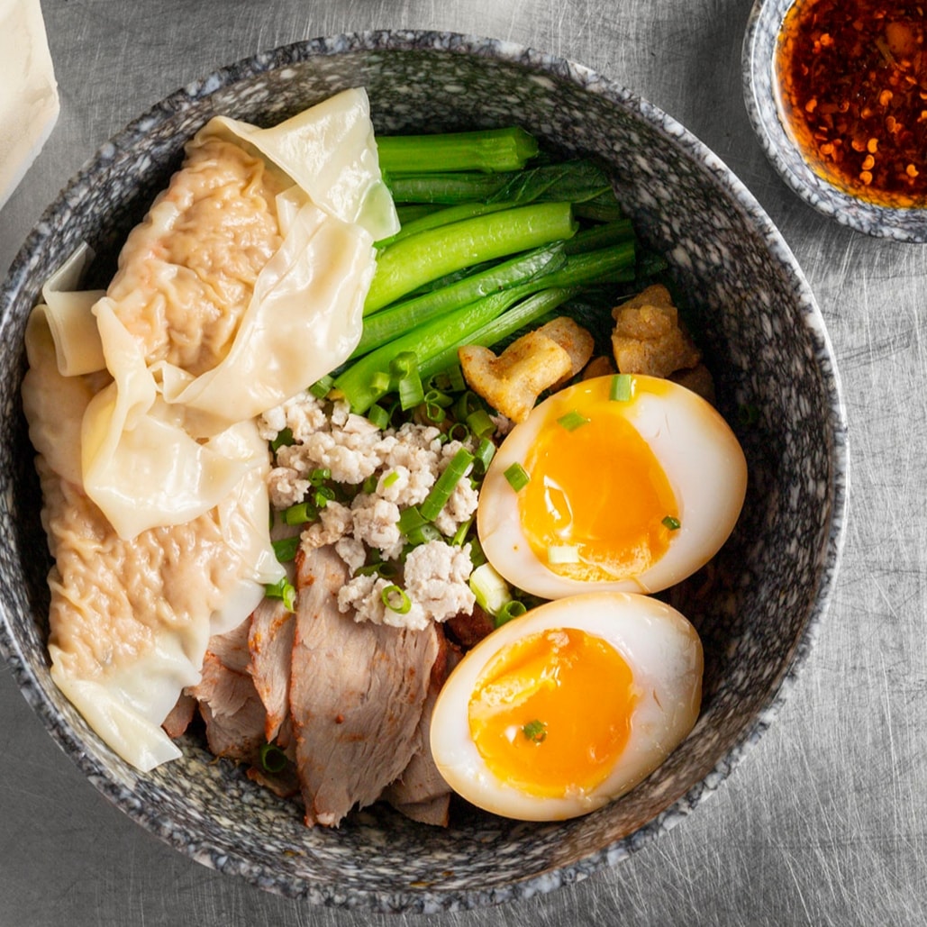 Hình ảnh Mì thập cẩm lớn