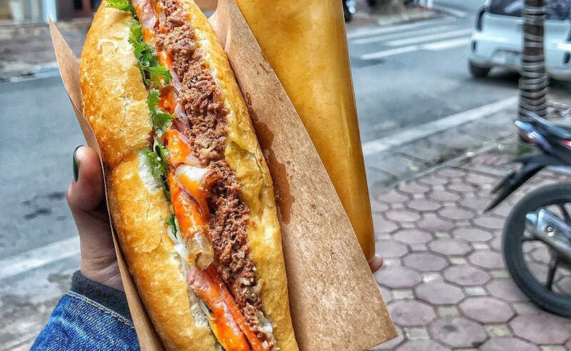 Hình ảnh BÁNH MỲ PATE BƠ ⭐️
