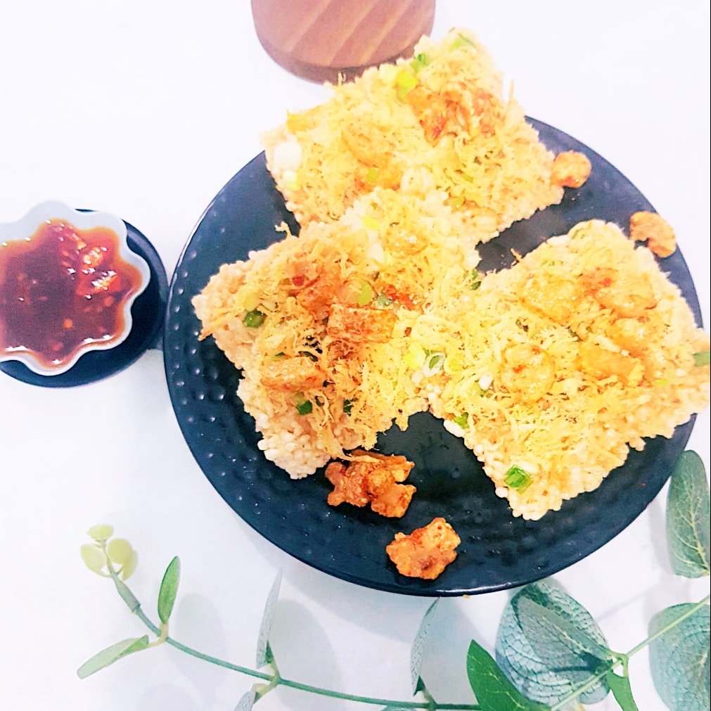 Hình ảnh Cơm Cháy Chà Bông Gà