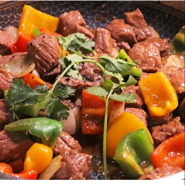Hình ảnh Cơm Bò Lúc Lắc ( Cơm Trắng )