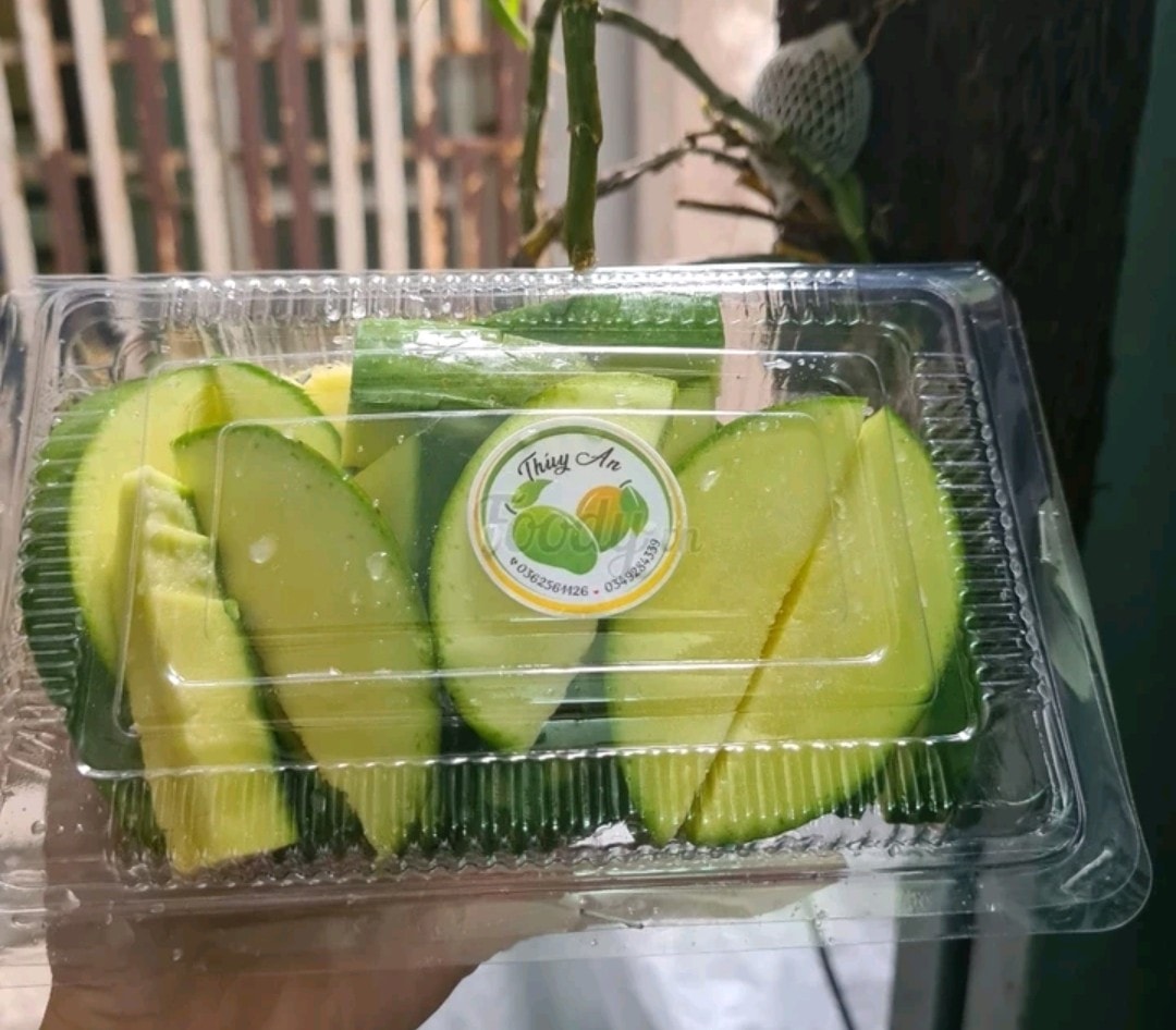 Hình ảnh Xoài Chua Bổ Cả Vỏ Không Chấm