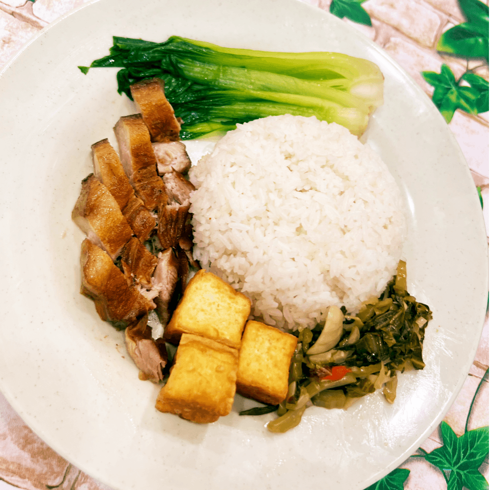 Hình ảnh Cơm ba rọi hầm