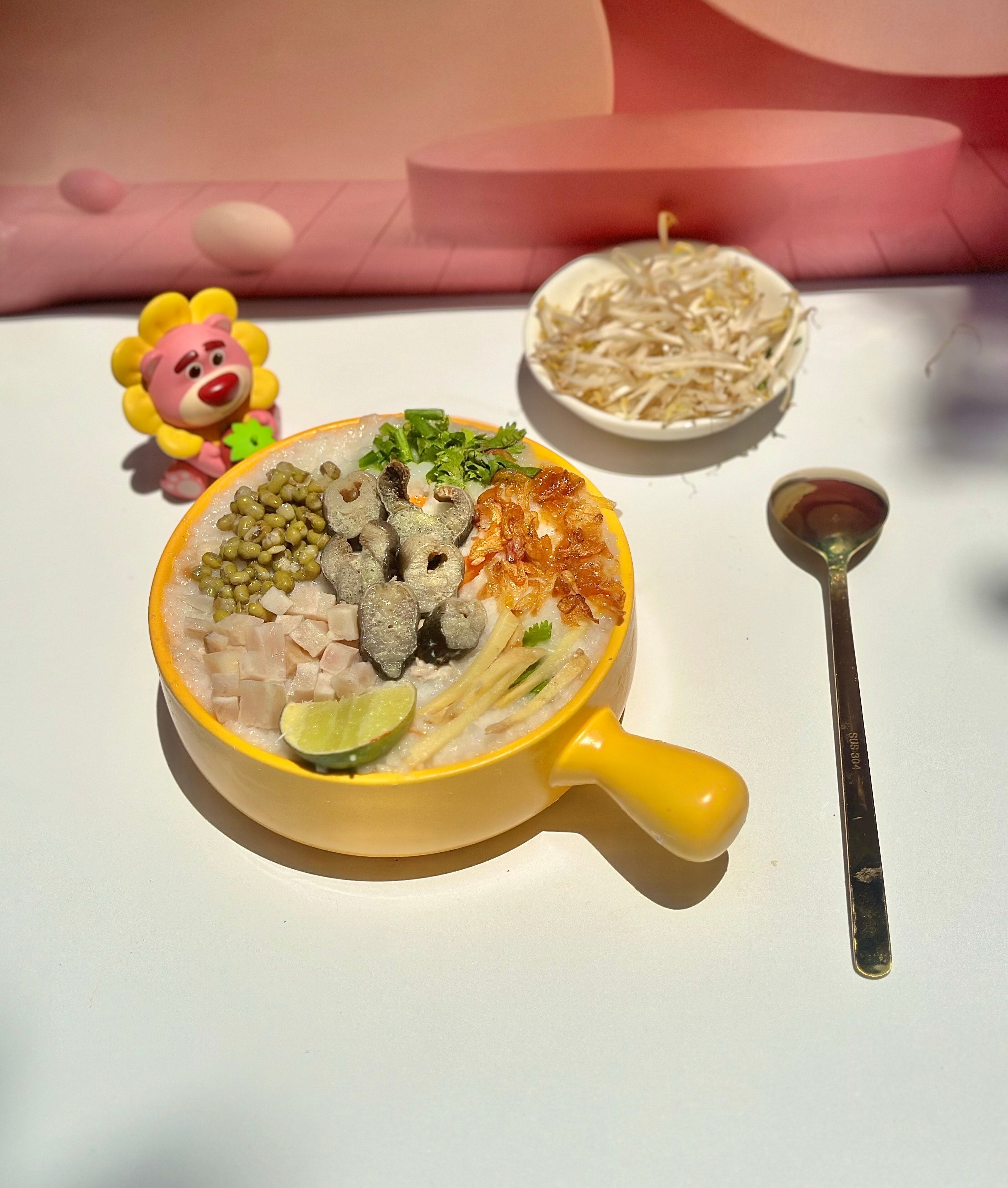 Hình ảnh Cháo Lươn Khoai Môn Đậu Xanh