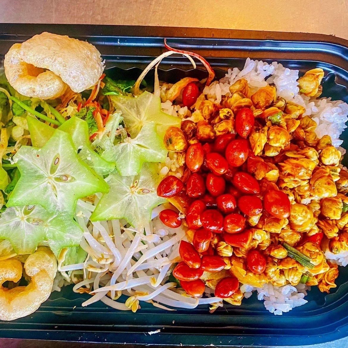 Hình ảnh Cơm Hến ( Tô Lớn)