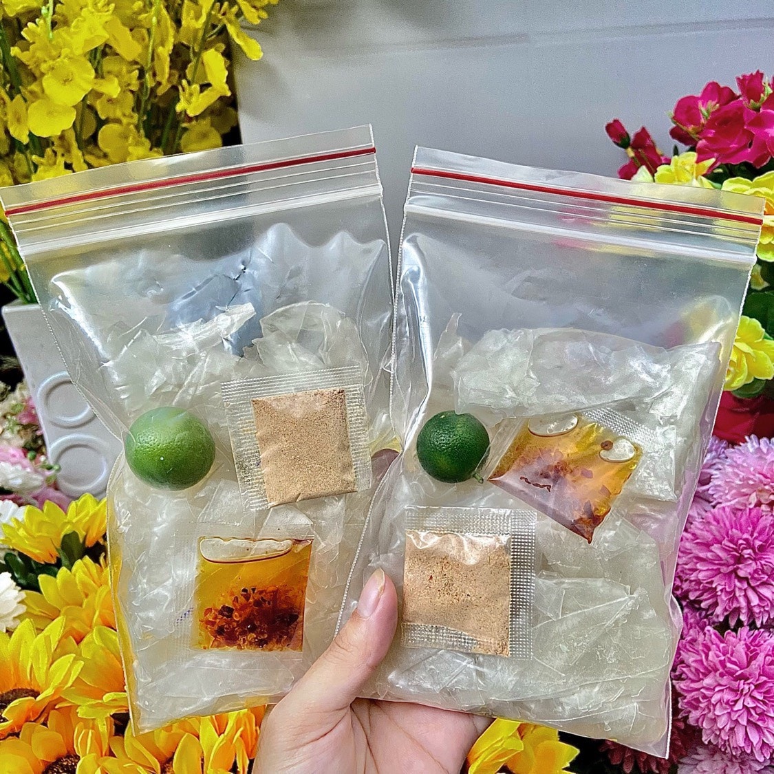 Hình ảnh Bánh tráng phơi sương sa tế tắc muối tỏi phi