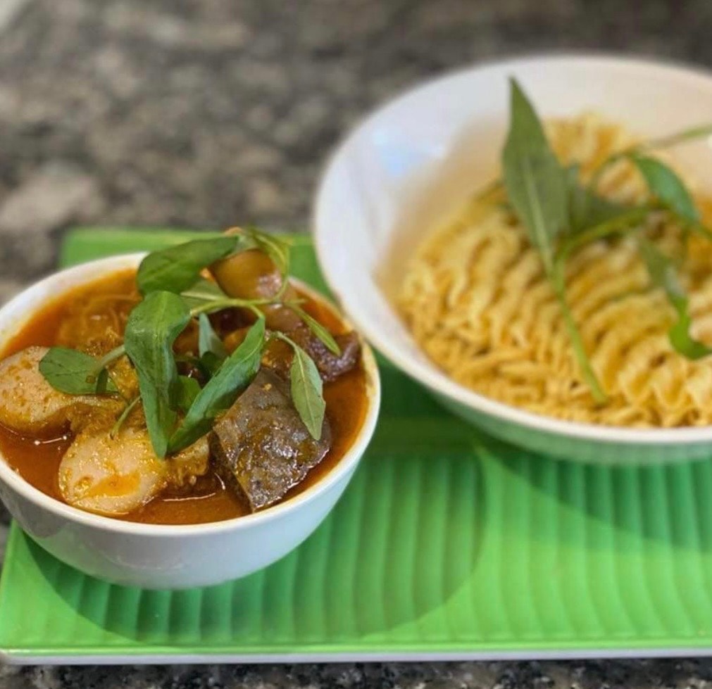 Hình ảnh HỘP Phá Lấu Bò Mì Gói 