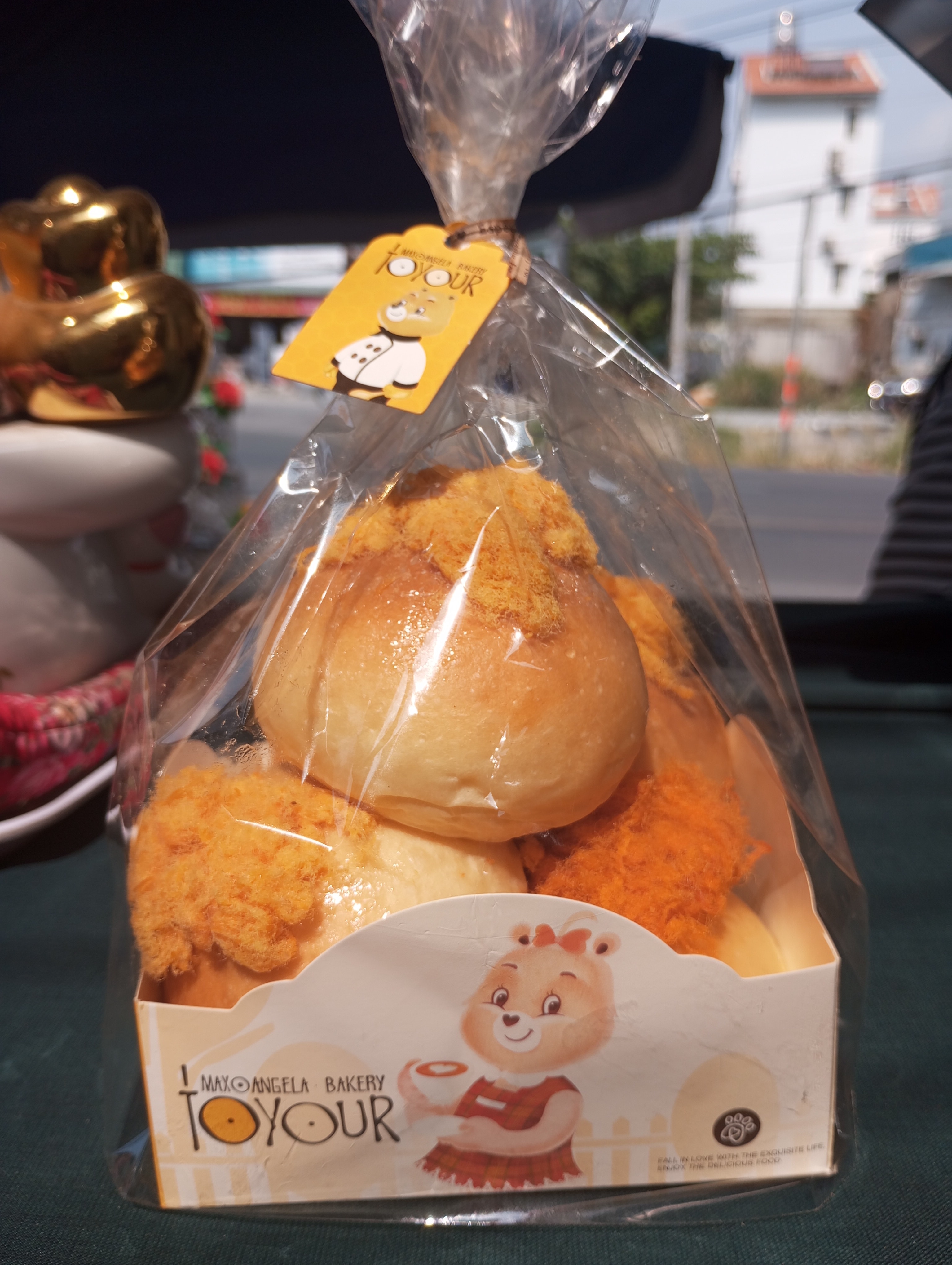 Hình ảnh bánh mì chà bông