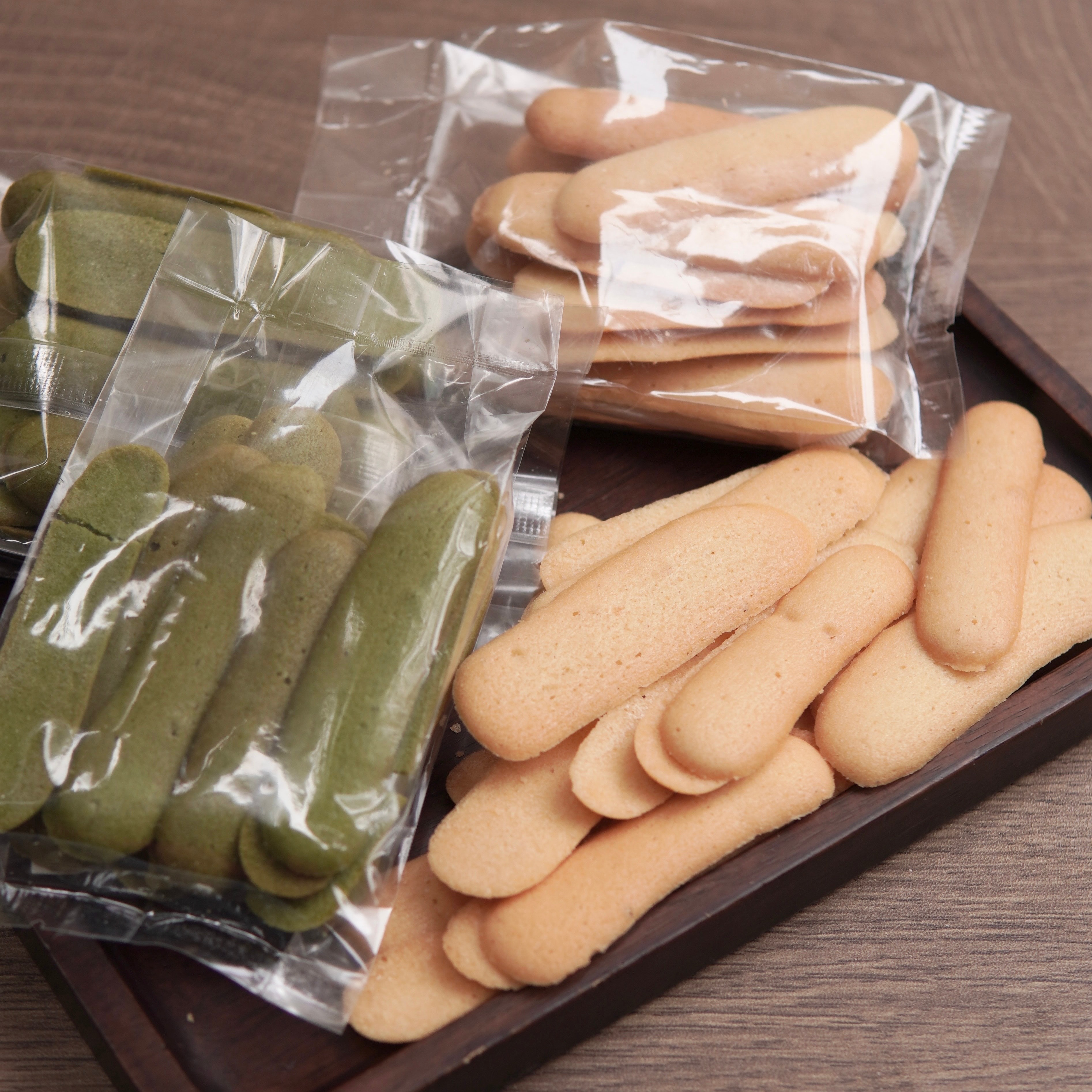 Hình ảnh Bánh Quy Lưỡi Mèo Trà Xanh 50g