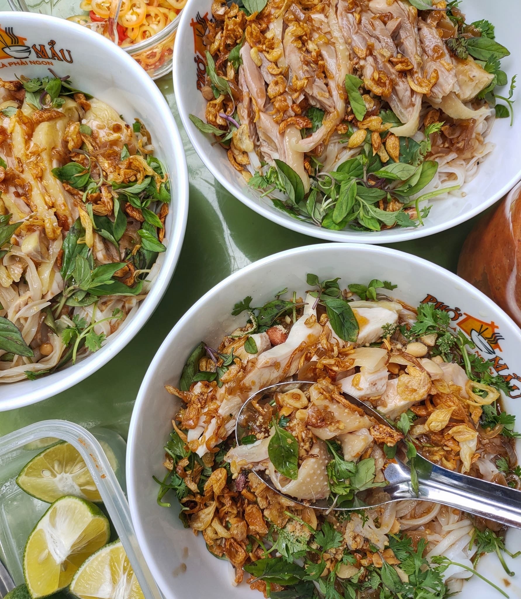 Hình ảnh PHỞ GÀ TRỘN  ⭐️