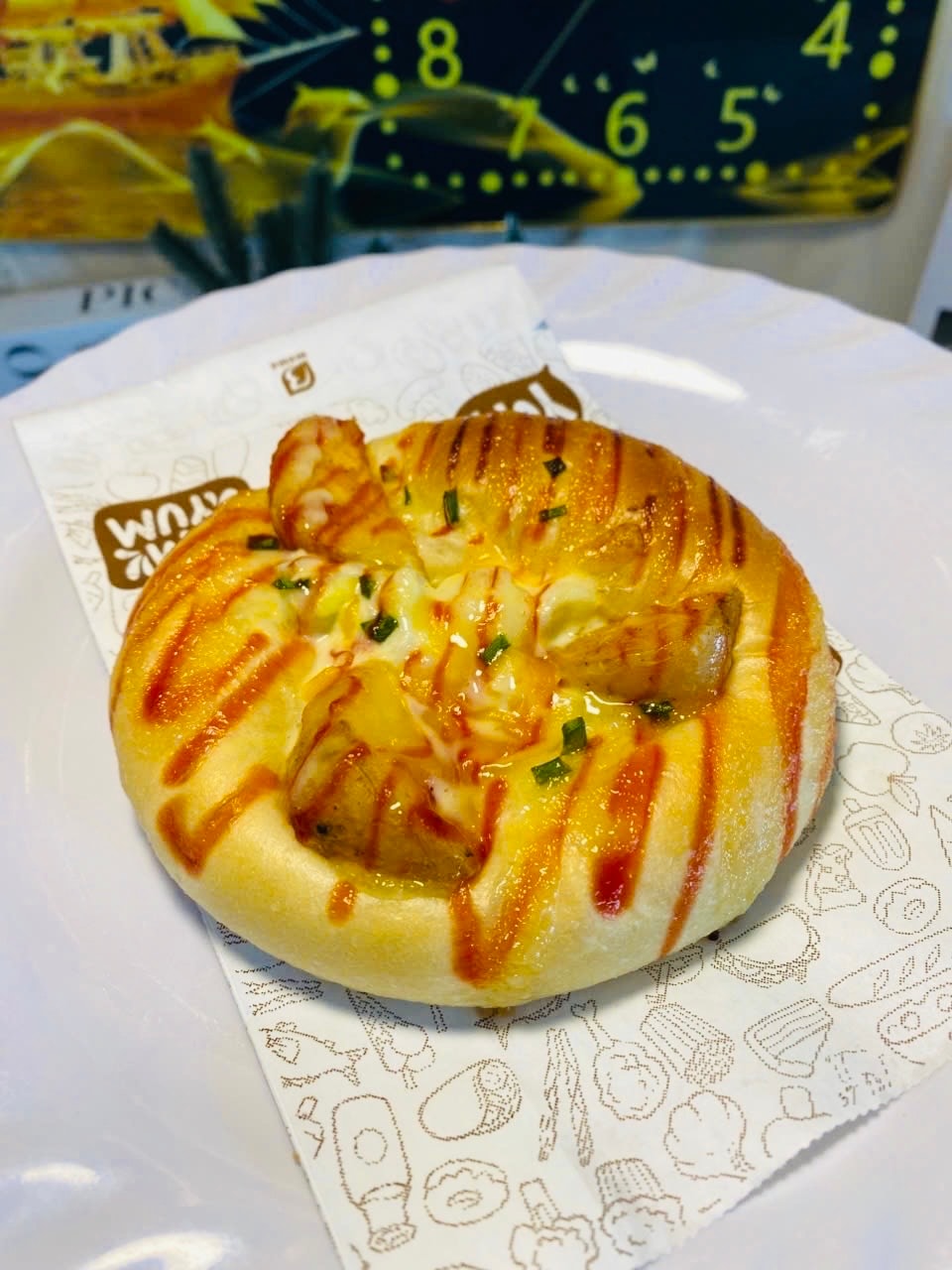 Hình ảnh Bánh mì khoai Tây trứng cút