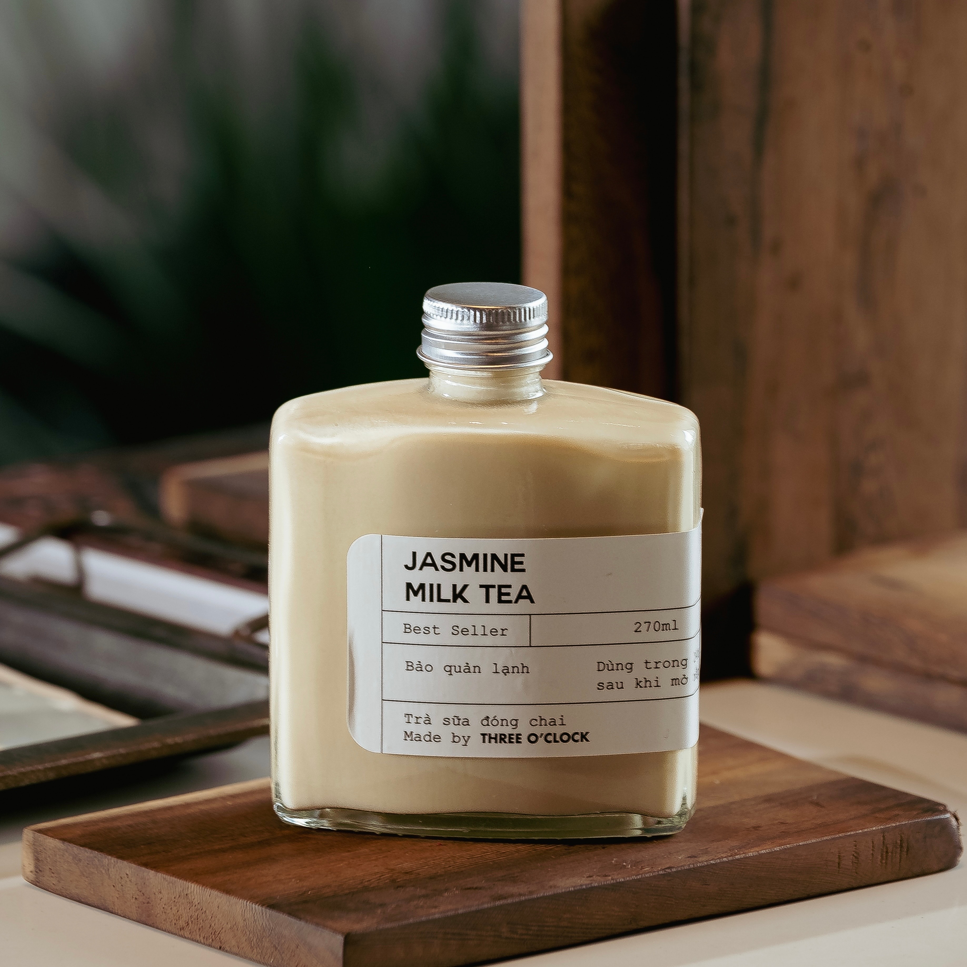 Hình ảnh Oolong Jasmine Milk Tea - Bottled