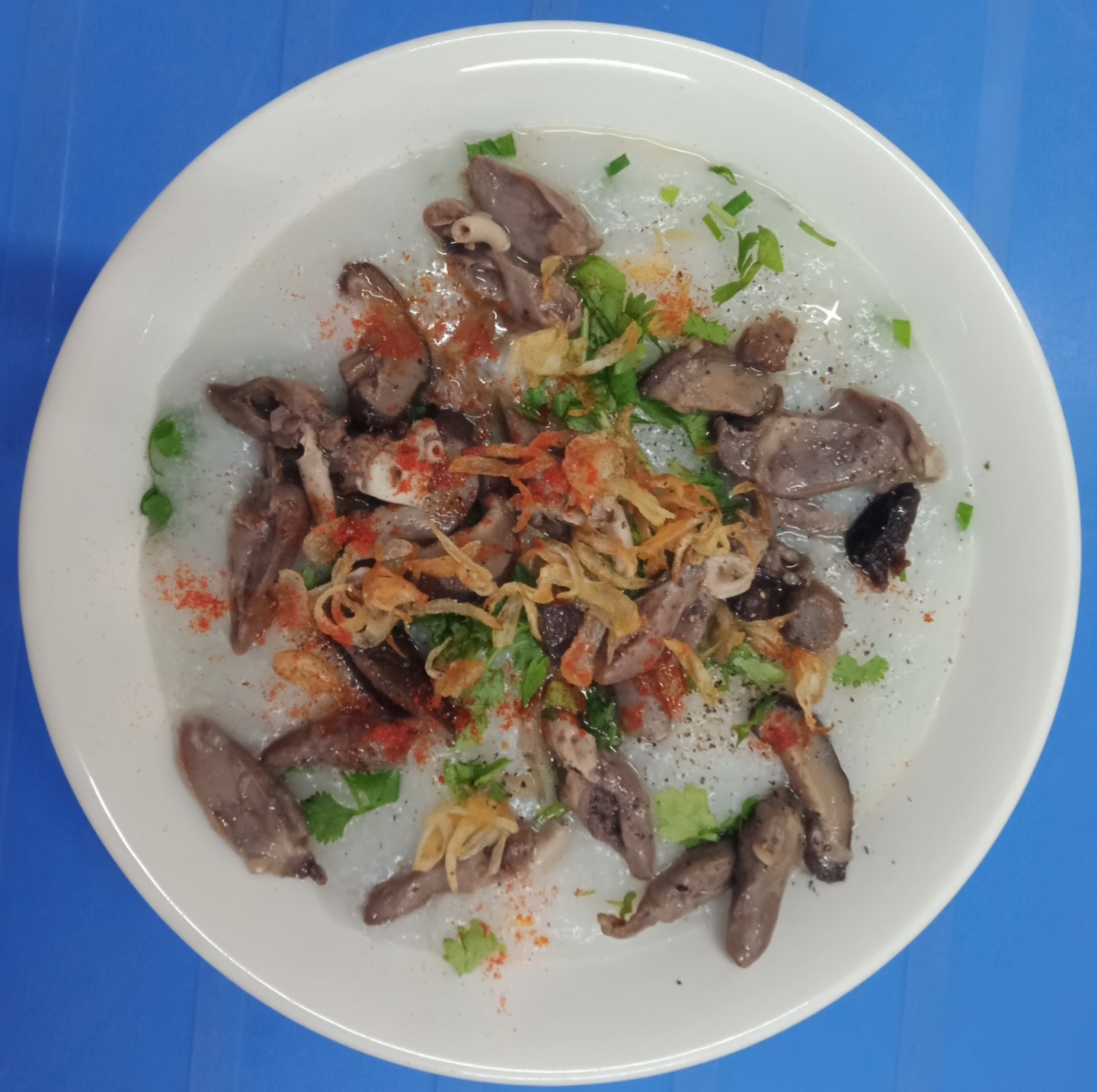 Hình ảnh Cháo tim gà nấm hương