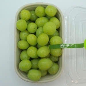 Hình ảnh Nho Sữa Mẫu Đơn Ngọt Lịm-1 hộp 700gr 