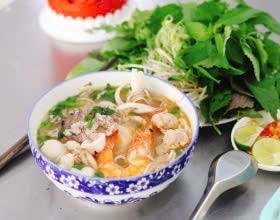Hình ảnh Nui - Đặc Biệt