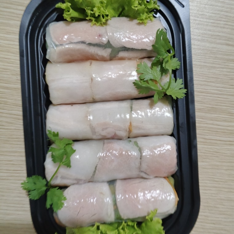 Hình ảnh Cuốn đẫm thịt