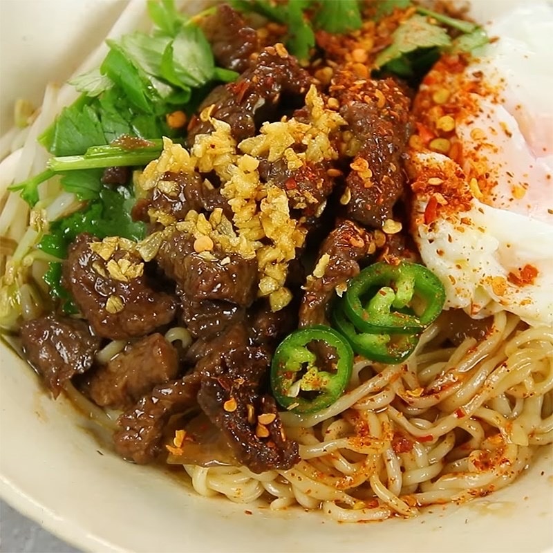Hình ảnh MỲ TRỘN THỊT NƯỚNG ⭐️