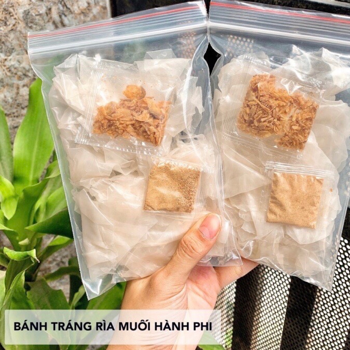 Hình ảnh Bánh tráng phơi sương muối hành phi