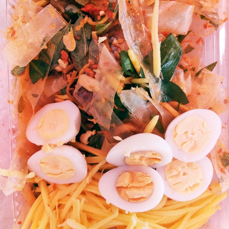 Hình ảnh Bánh tráng trộn sate