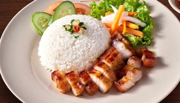 Hình ảnh Cơm tấm ba rọi nướng - 1 phần