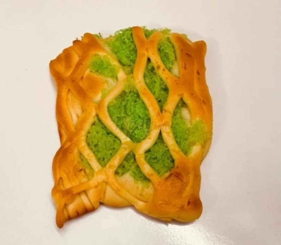 Hình ảnh Bánh mì dừa lưới 
