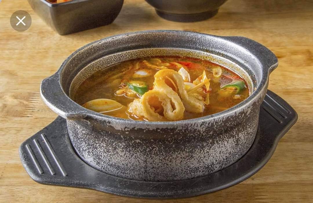 Hình ảnh Soup bánh cá Hàn quốc +  chén cơm trắng 