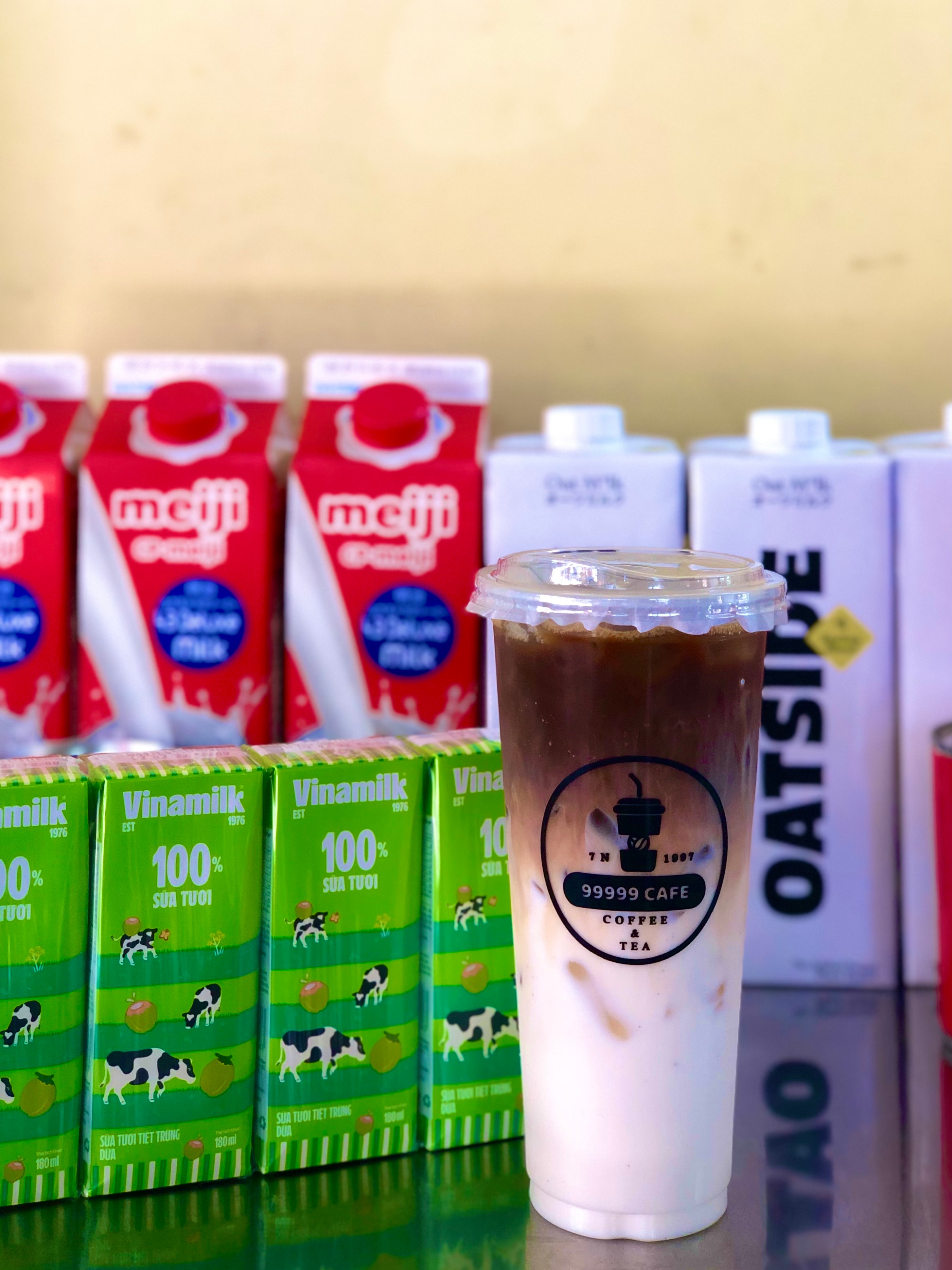 Hình ảnh Cà Phê Sữa Dừa 700ml