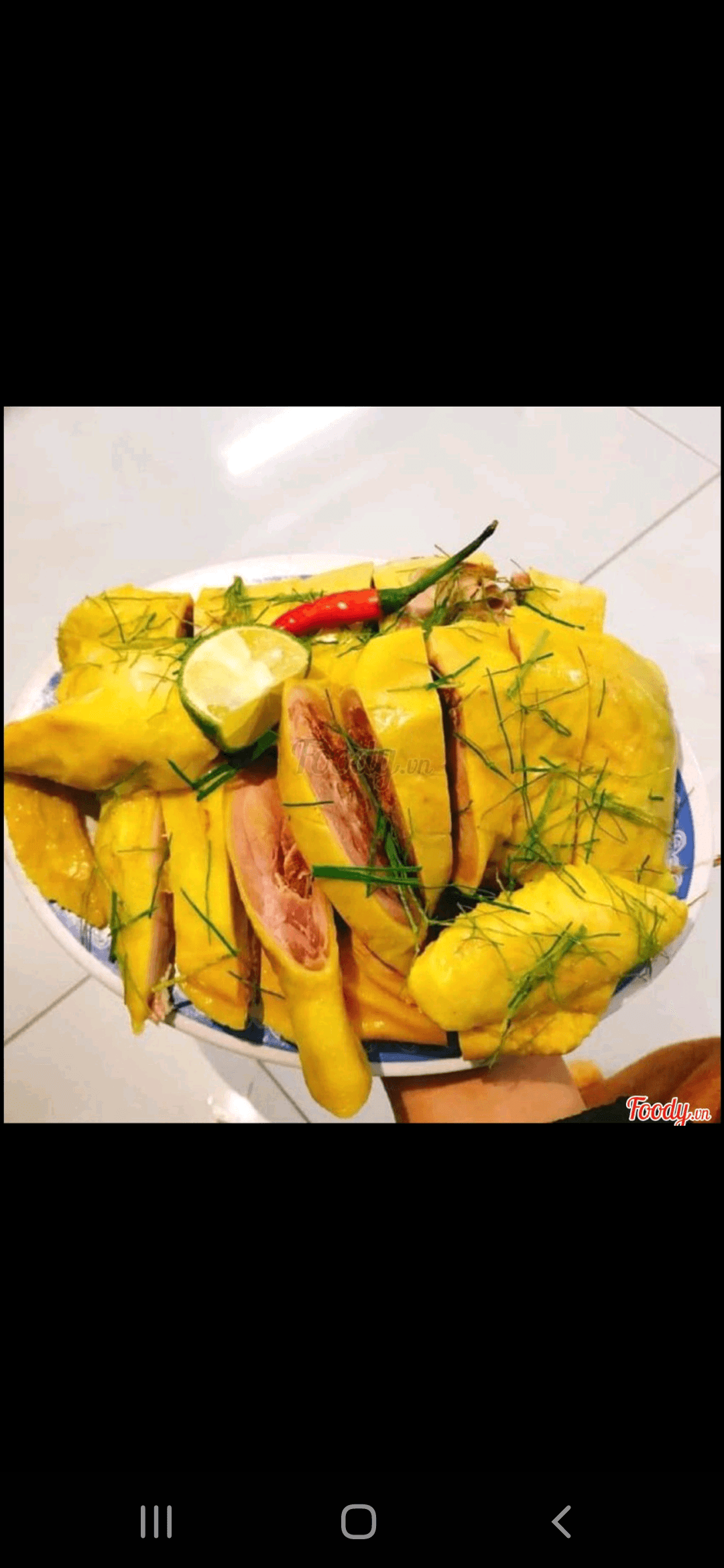 Hình ảnh gà U Muối Hoa tiêu cả con kèm sốt 2tui