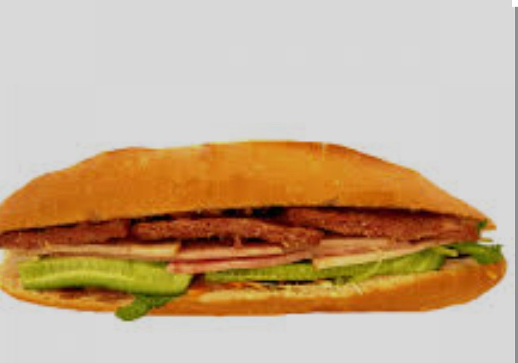 Hình ảnh bánh mì bate thịt xá xíu 